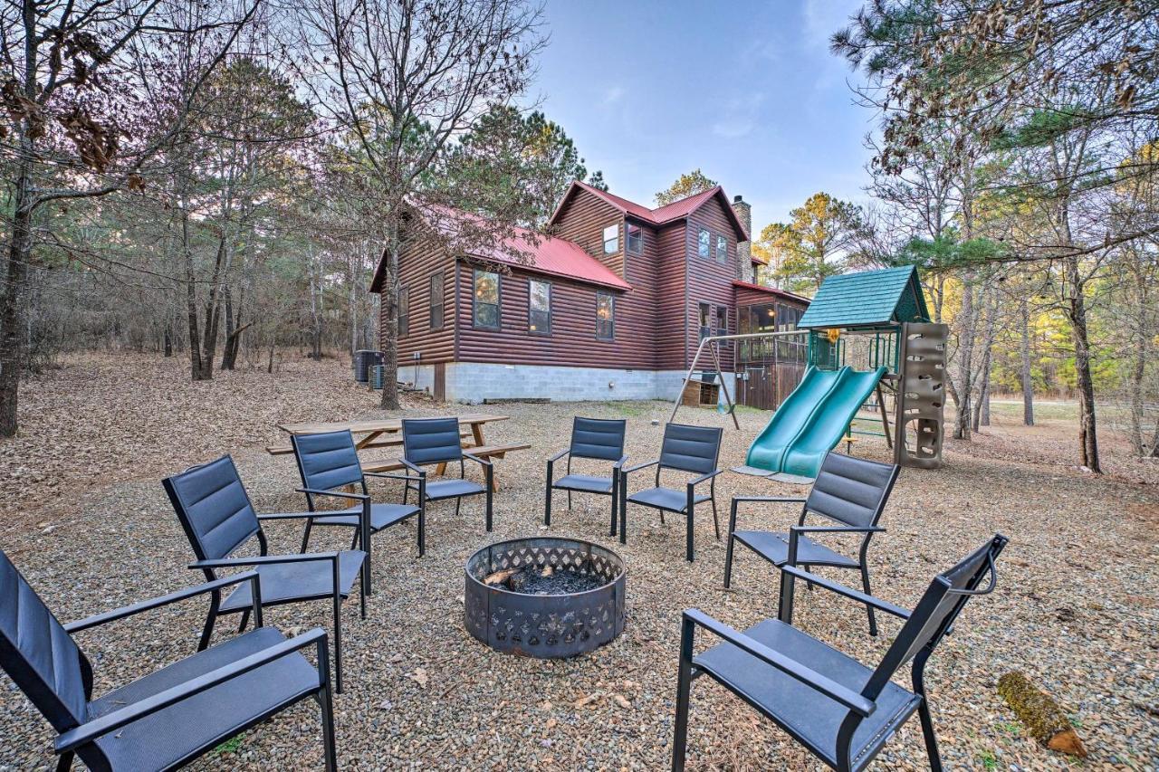 Broken Bow Cabin With Deck, Hot Tub And Fire Pit! Ngoại thất bức ảnh